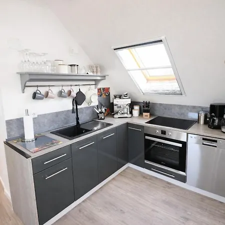 Huus An't Koornfeld Dachgeschoss 아파트 *